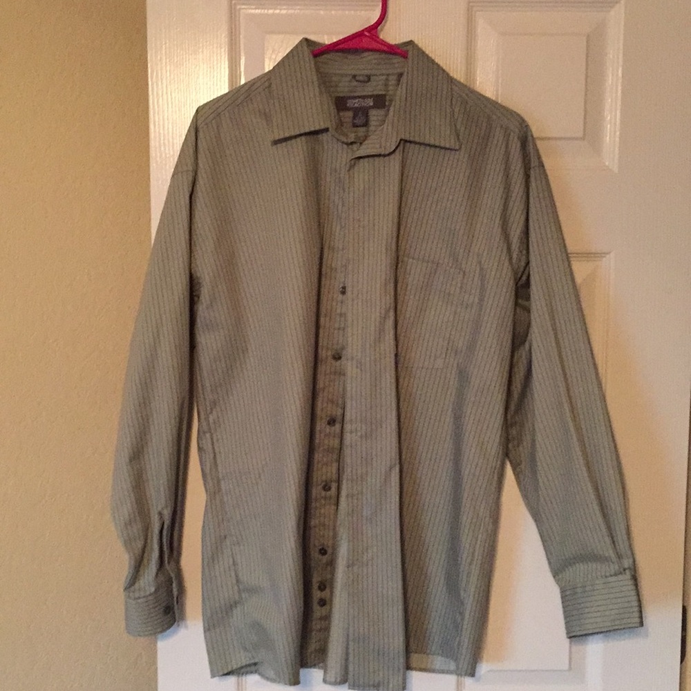 Kenneth Cole Reaction Button Up
